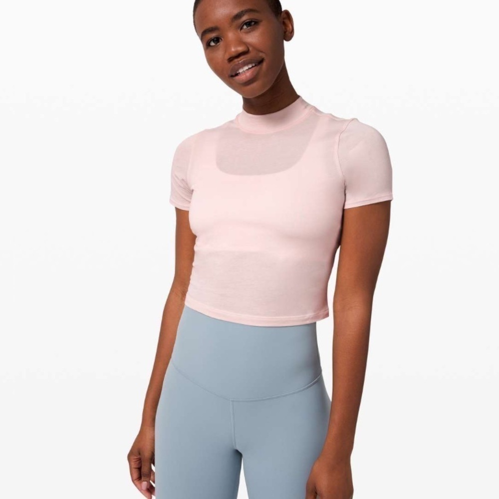 Lululemon mock neck tee - Picture 2 of 5